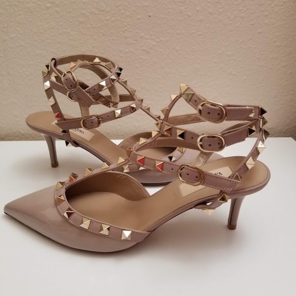 valentino rockstud pointy toe pump